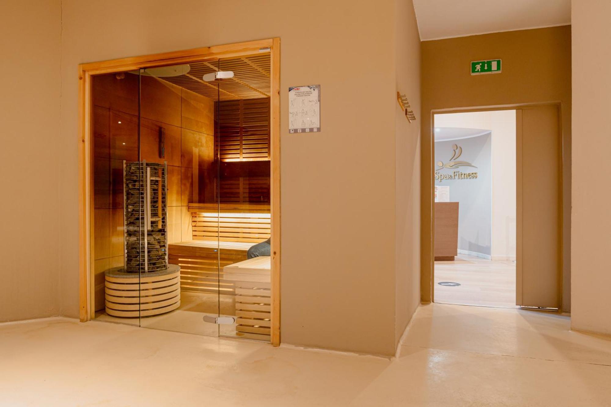 Mercure Olbia Exterior foto